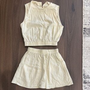 Women's Cream Elastic-Waist Shorts - Lightweight Summer Casual